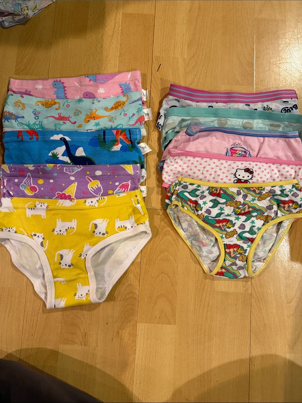 Girls Assorted Printed Briefs
